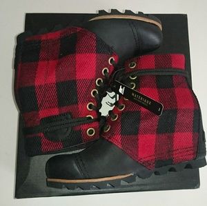 Sorel 1964 pdx wedge 7 NIB red buffalo plaid